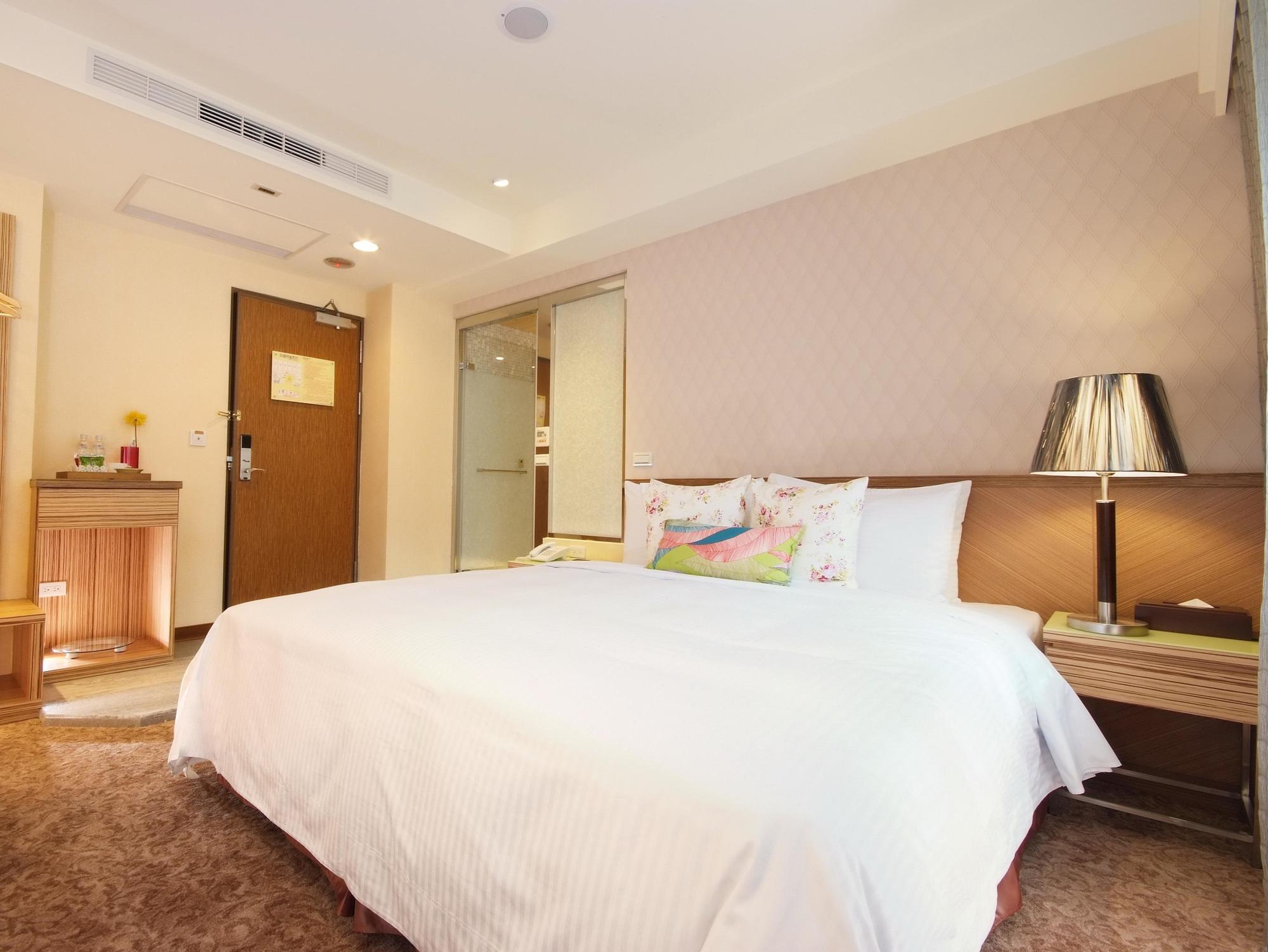 Nagahiro Hotel Тайбей Екстер'єр фото